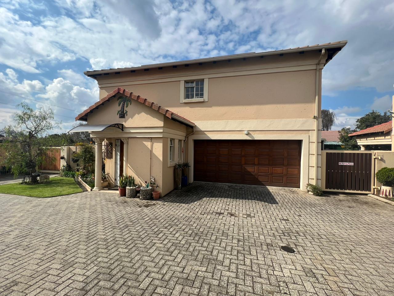 Ermelo Property Property and houses for sale in Ermelo Page 3