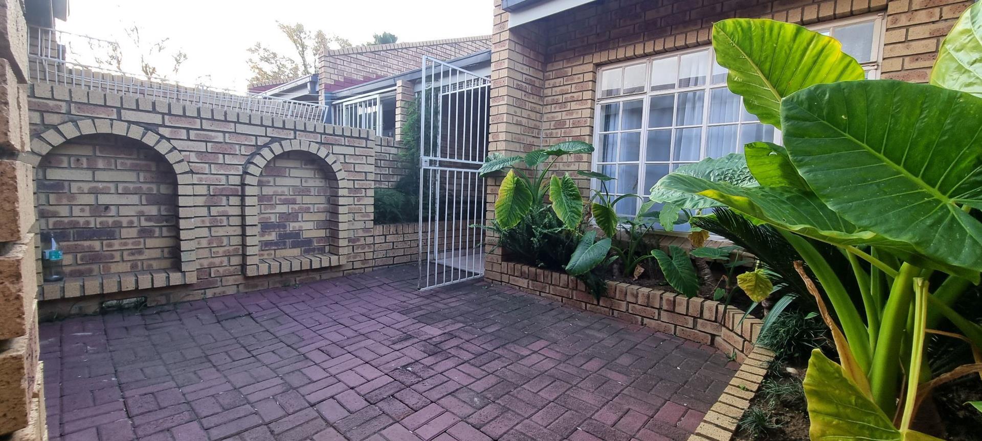 Three Rivers Property Townhouses for sale in Three Rivers Page 2