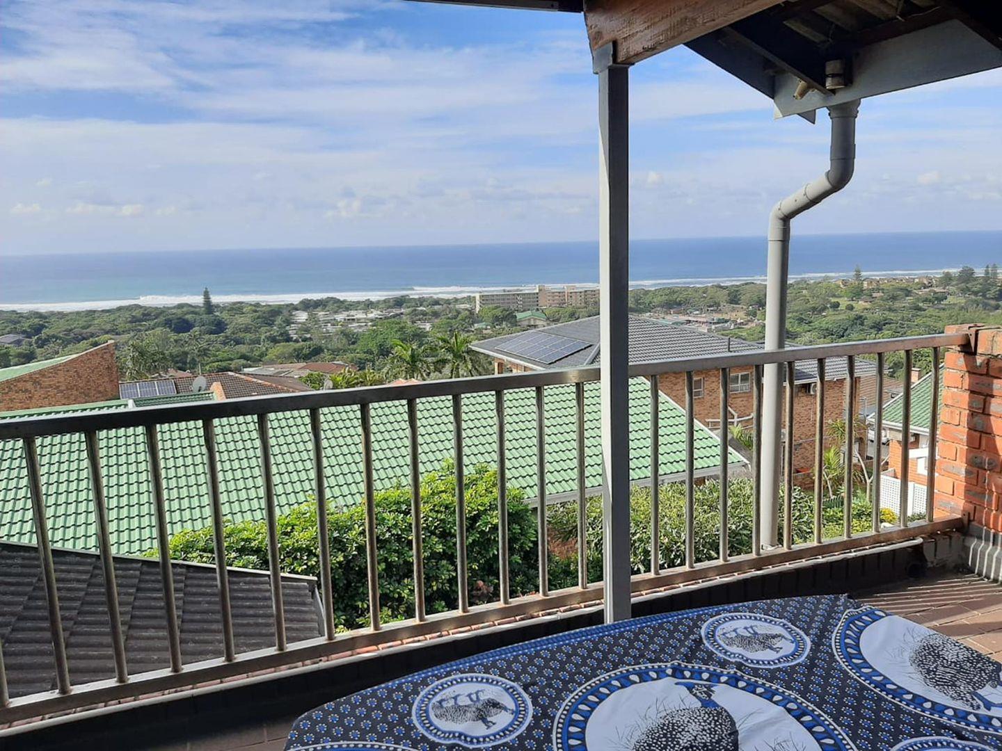 3 Bedroom House for sale in Illovo Beach P24112703591