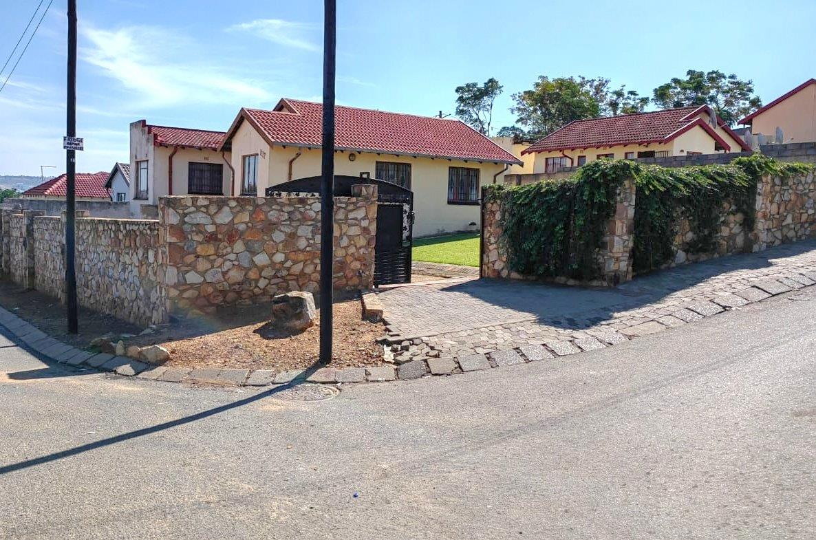 Noordgesig Property Property and houses for sale in Noordgesig