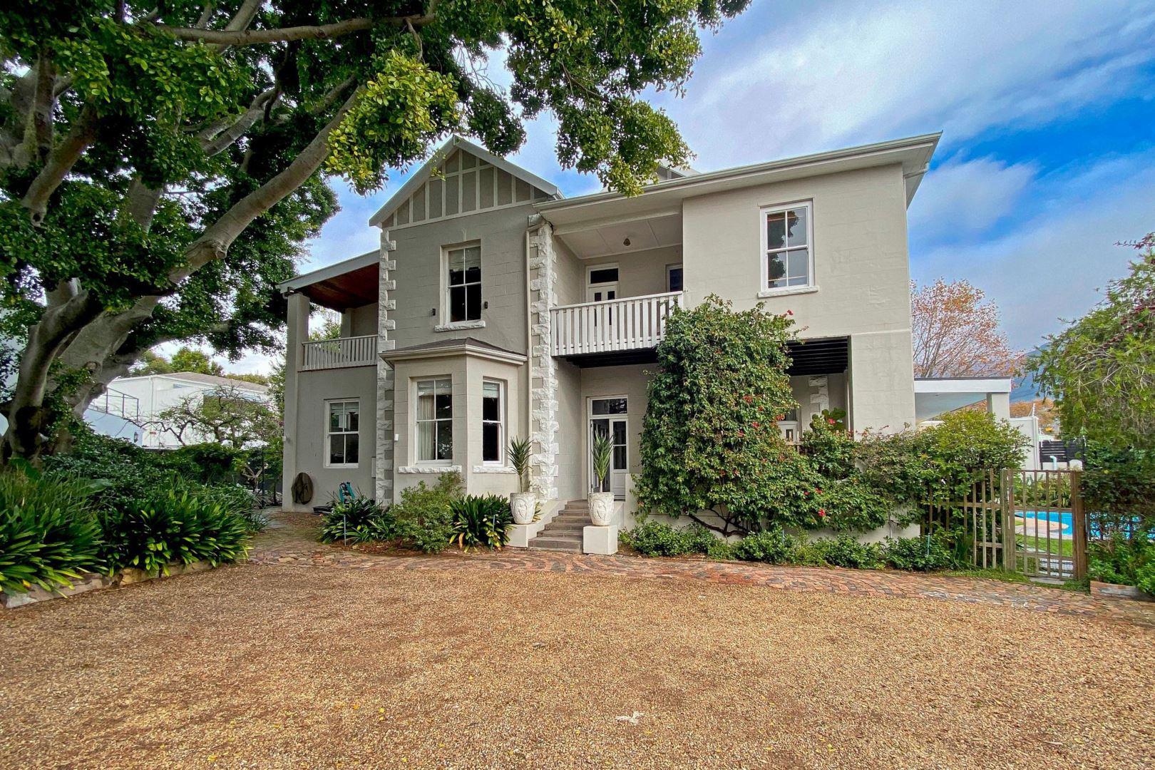 Claremont Upper Property Property and houses for sale in Claremont