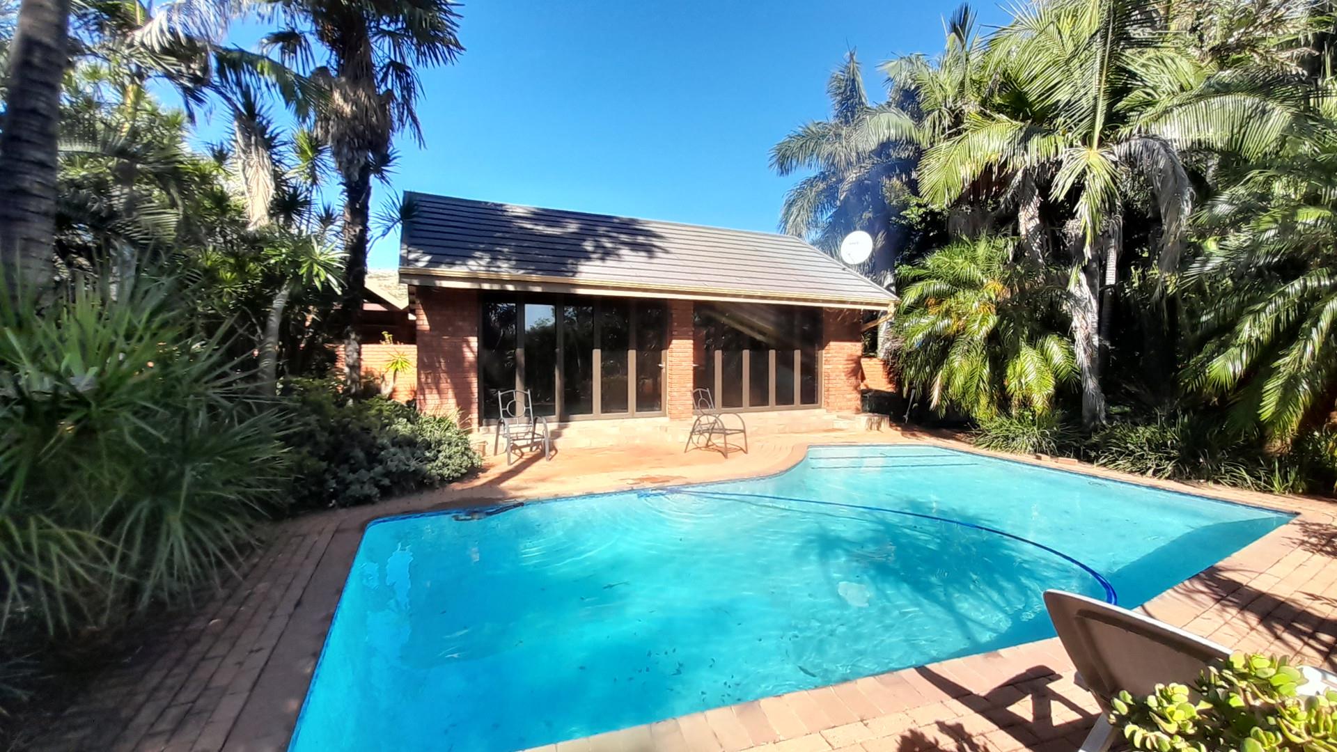 Farm for sale in De Wildt P24112705316