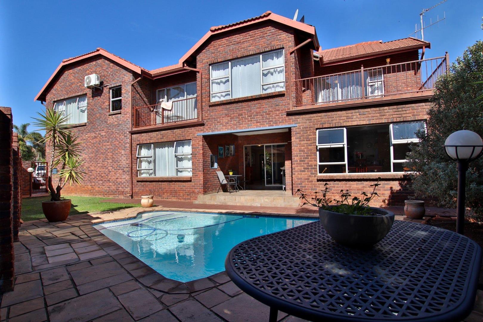 Eldo Park Property Houses for sale in Eldo Park