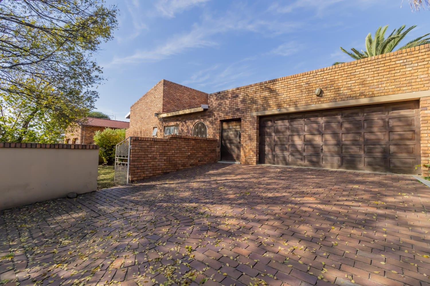 Dalpark Ext 1 Property Property and houses for sale in Dalpark Ext 1