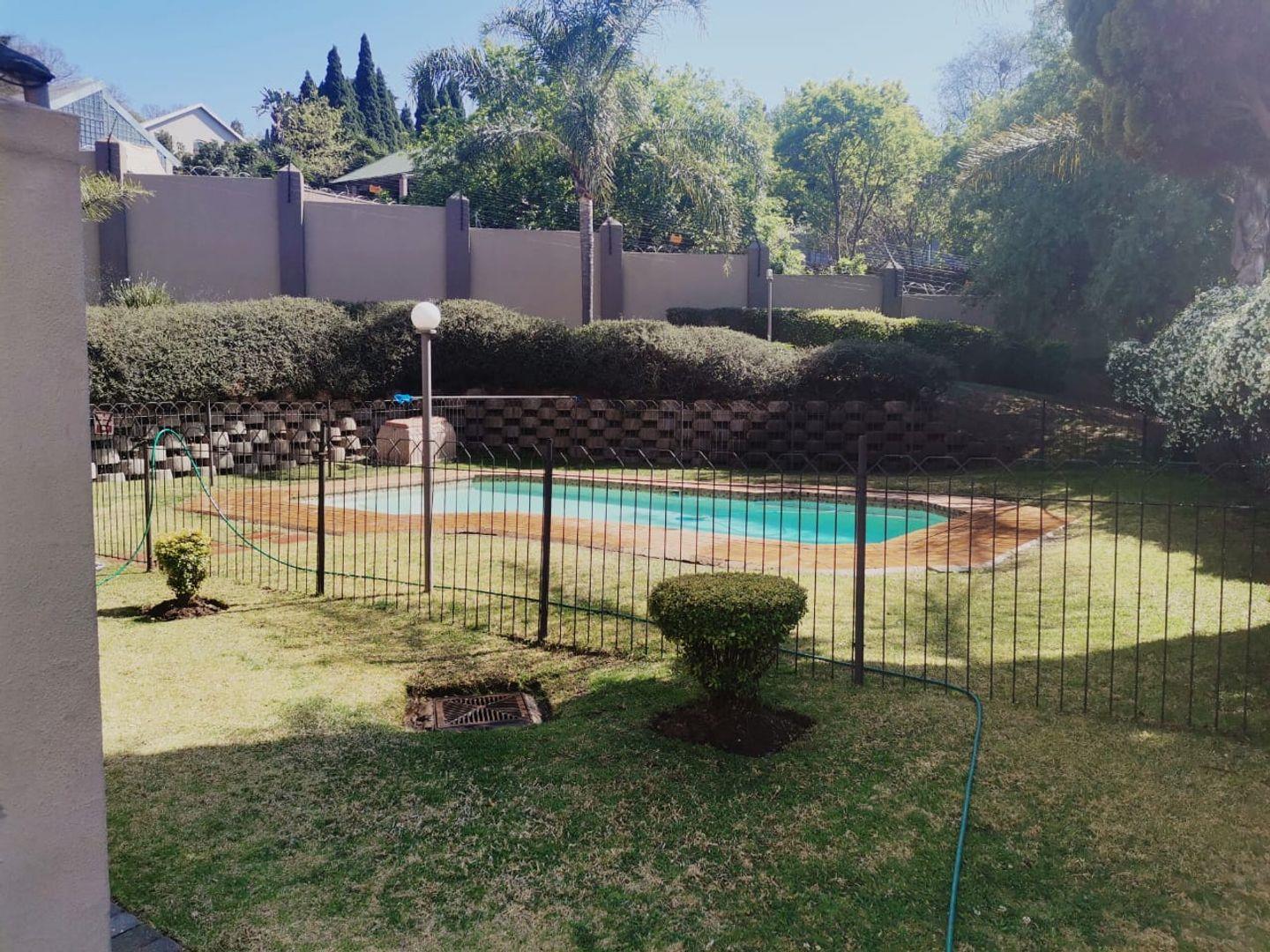 Melville, Johannesburg Property Apartments / flats for sale in