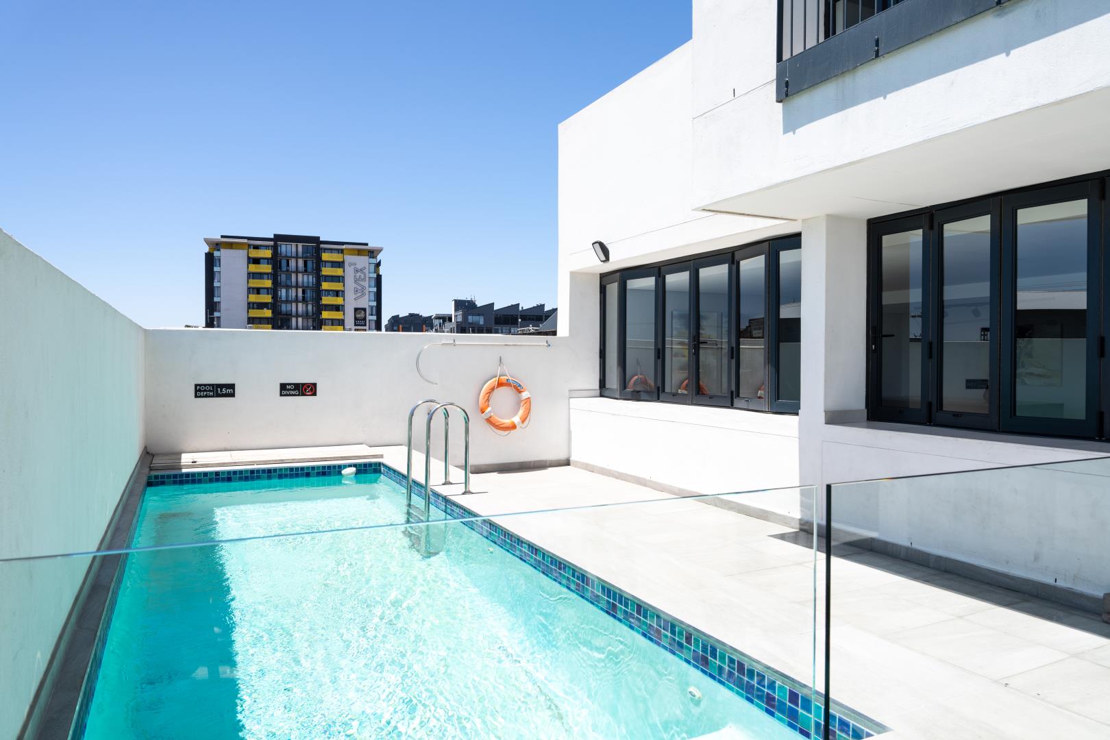 2 Bedroom Apartment / flat for sale in Woodstock 910 1 On Albert 1a