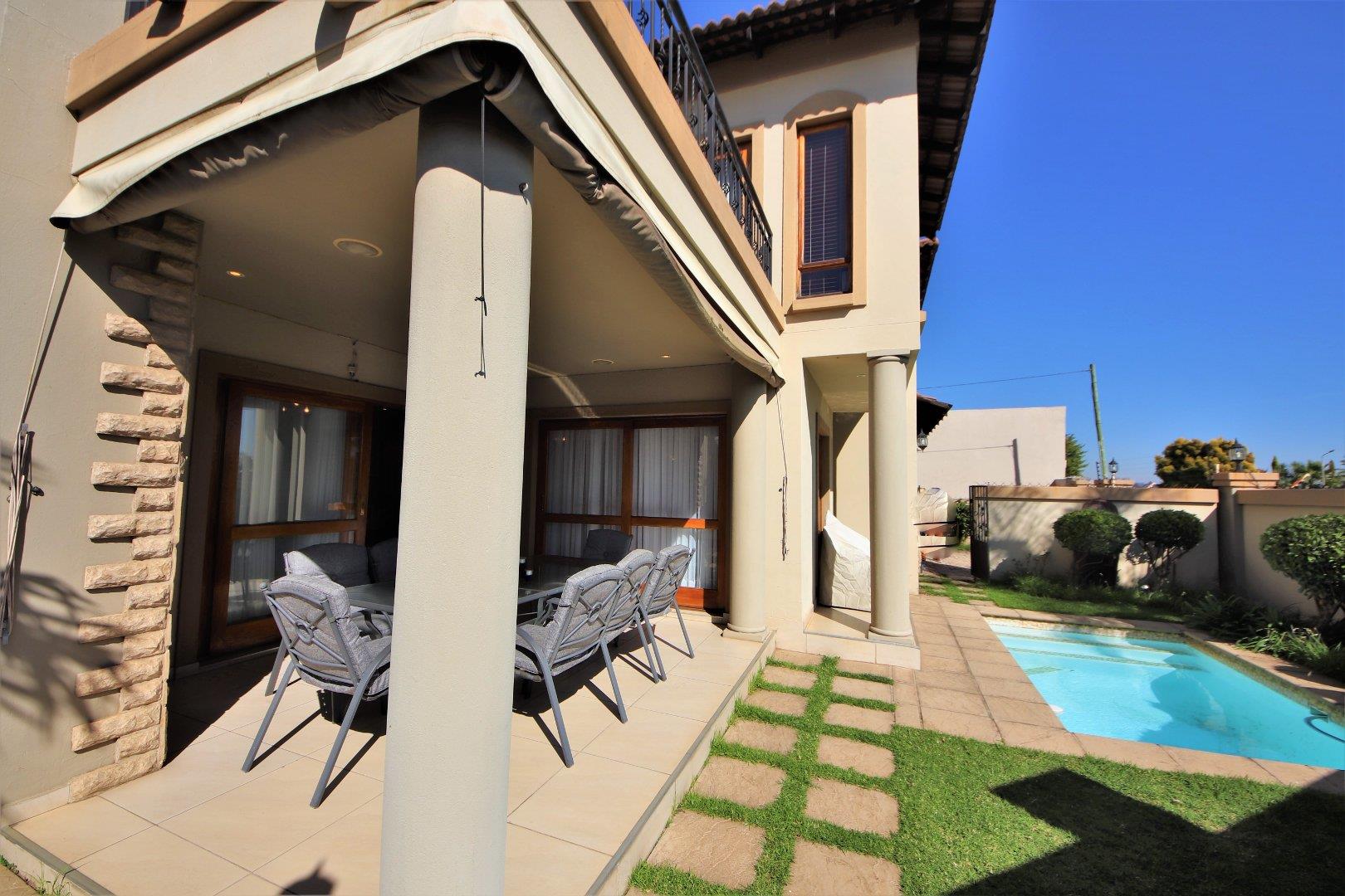 3 Bedroom House for sale in Marais Steyn Park P24112714605