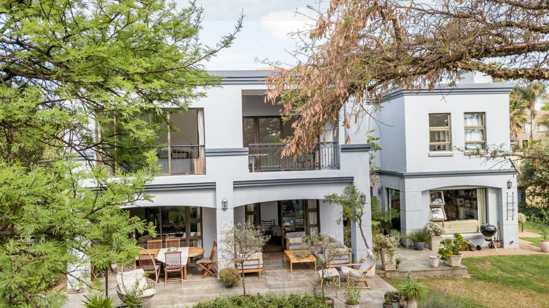 Silver Lakes Golf Estate Property Property and houses to rent in