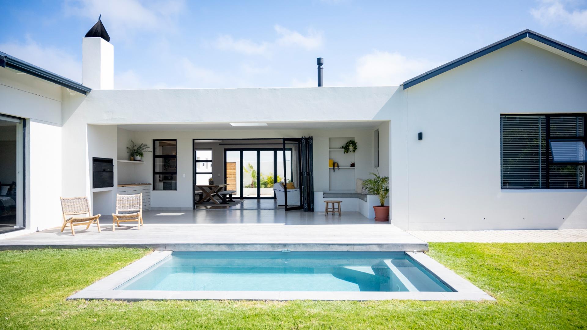 4 Bedroom House to rent in Brackenridge Estate P24112720320