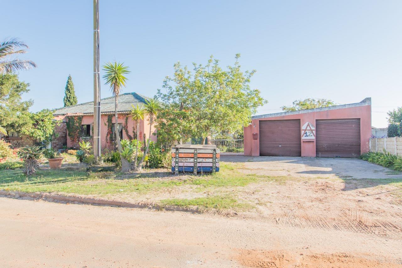 Property and houses for sale in Albertinia Albertinia Property