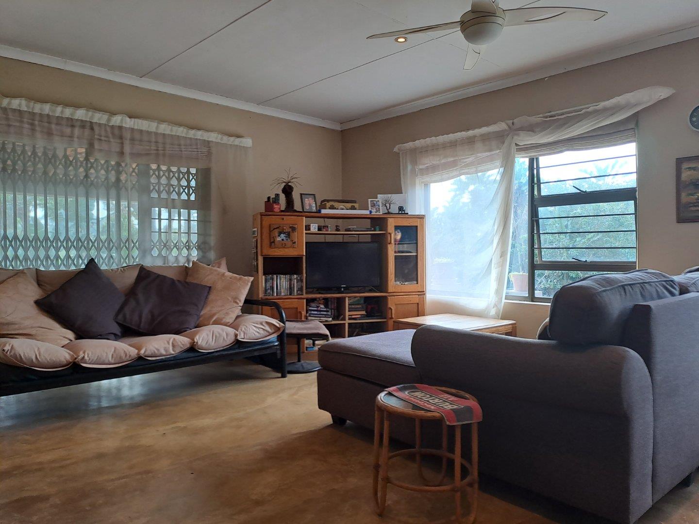 3 Bedroom House for sale in Southbroom P24112723228