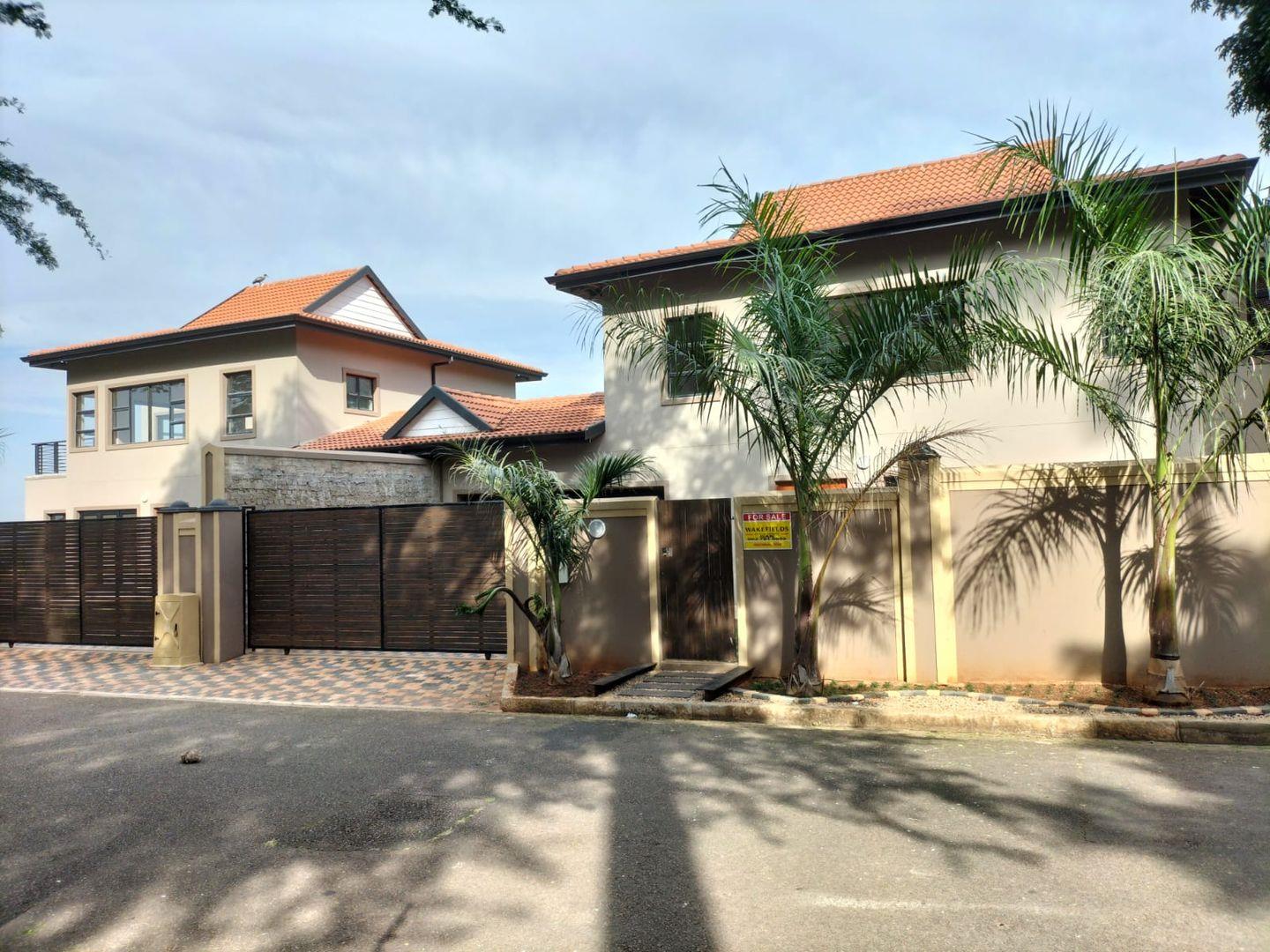 5 Bedroom Townhouse for sale in Glenwood P24112724756