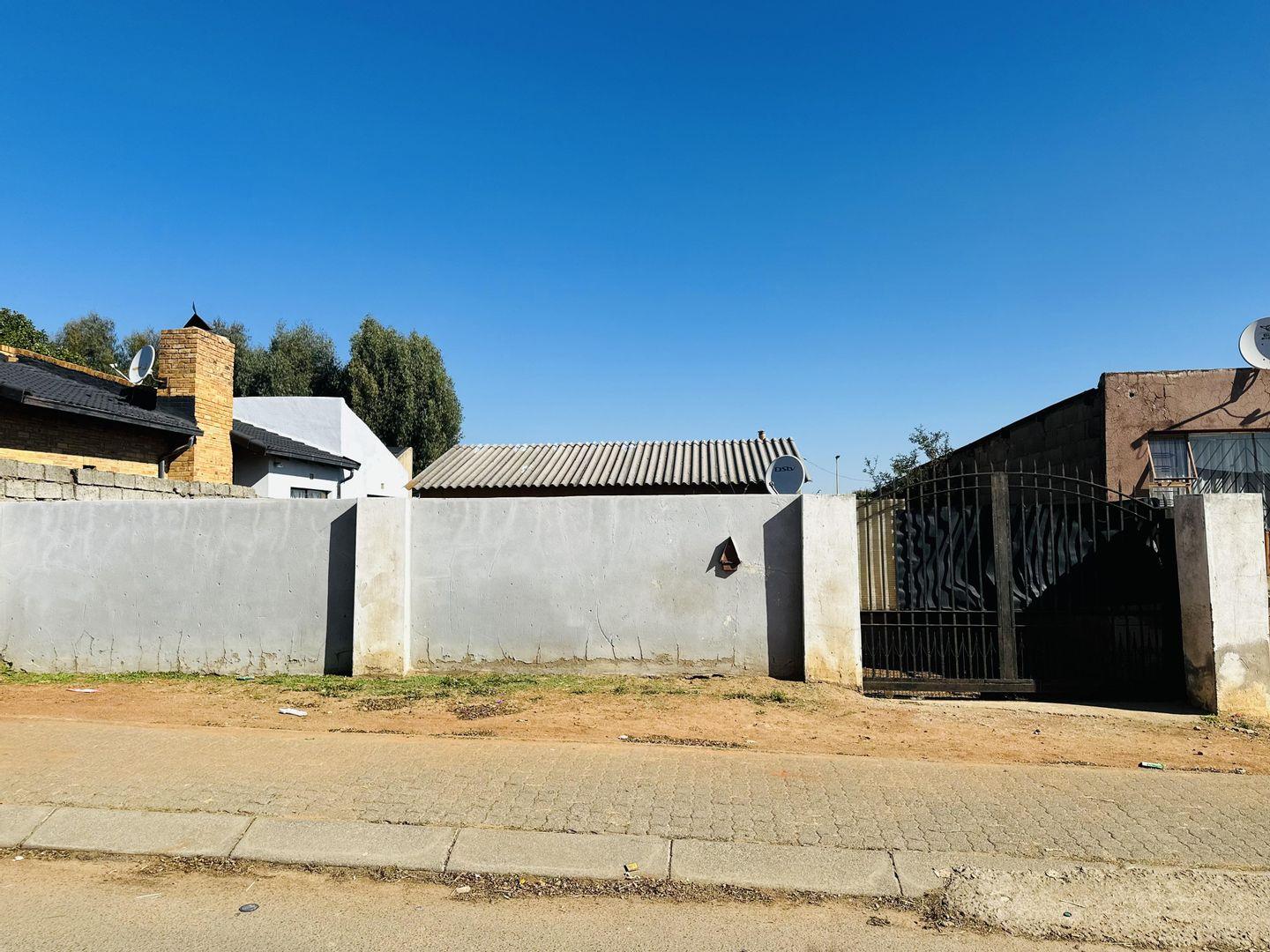 Houses for sale in Tembisa Tembisa Property
