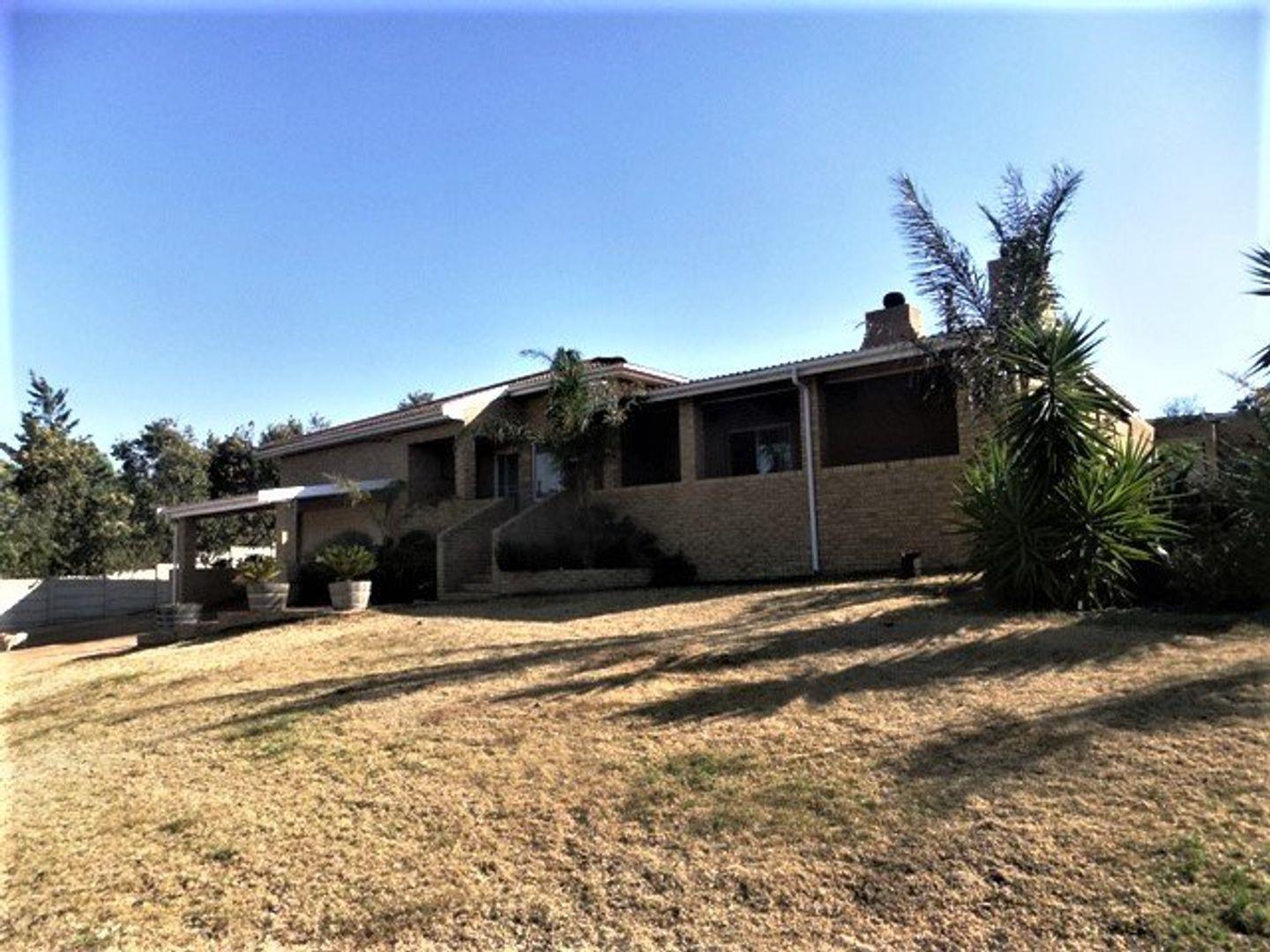 4 Bedroom House for sale in Darling 6 Ixia Street P24112682448