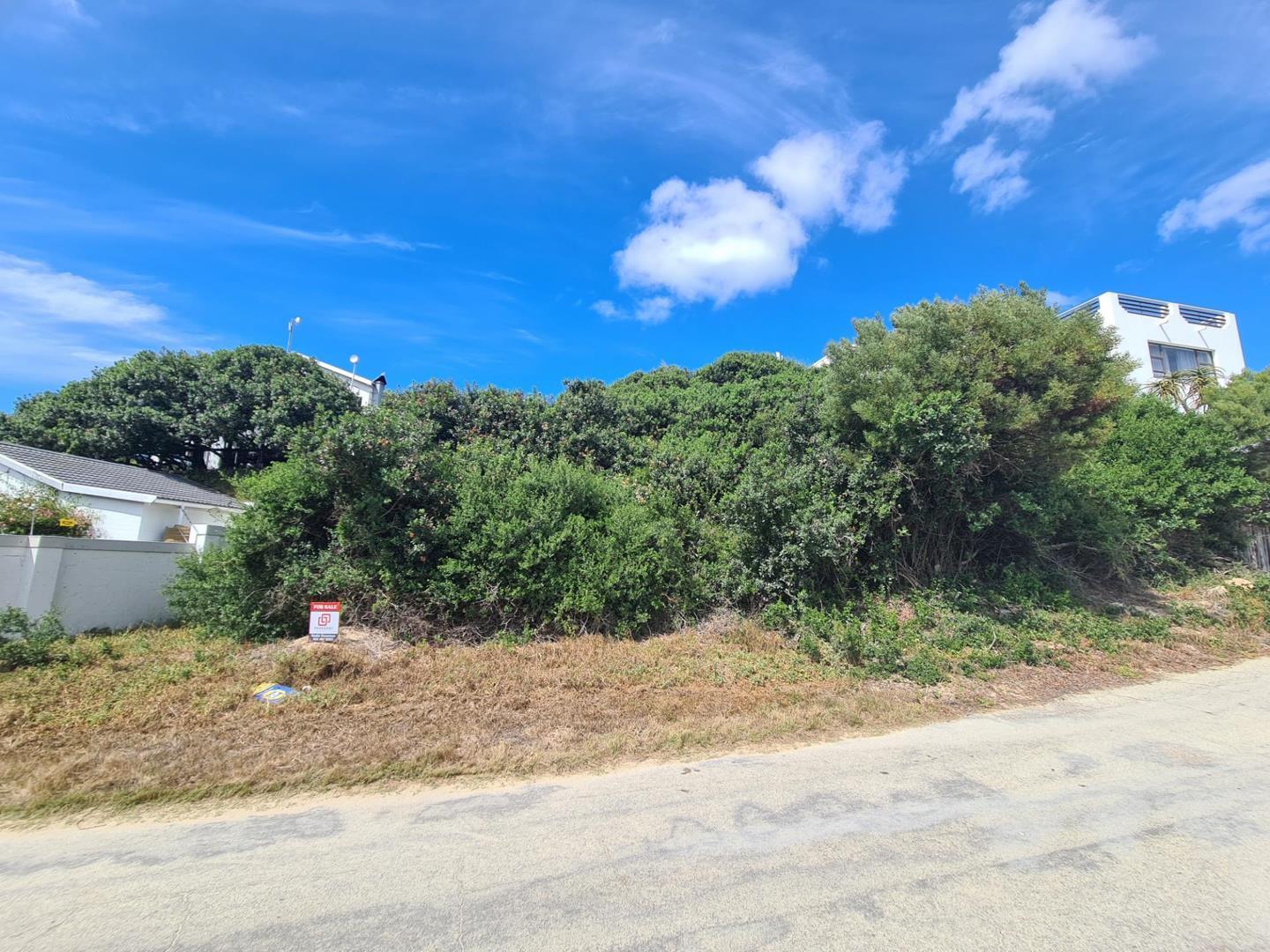 Paradise Beach, Jeffreys Bay Property Property and houses for sale in