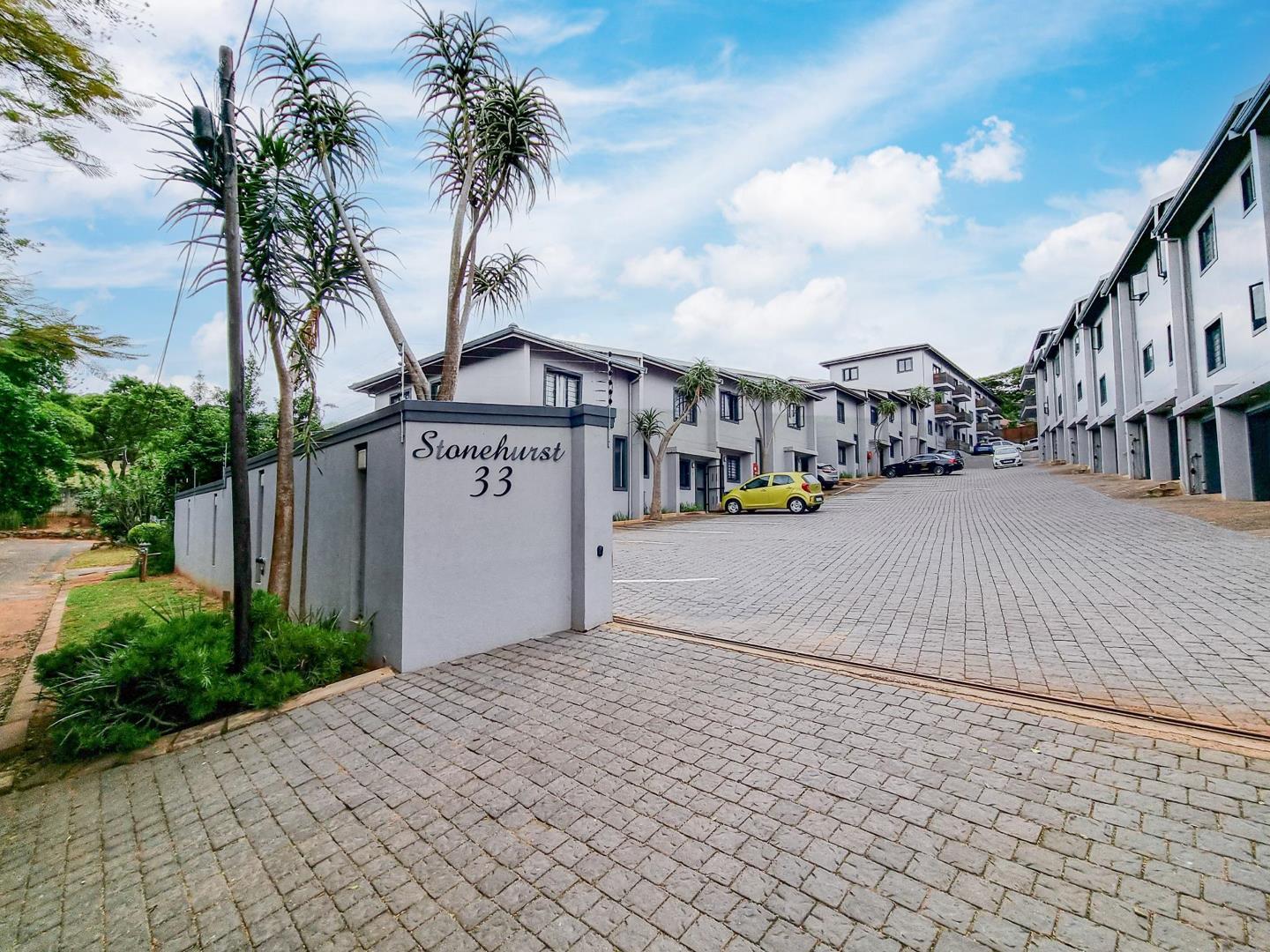 2 Bedroom Apartment / flat for sale in Durban North P24112334536