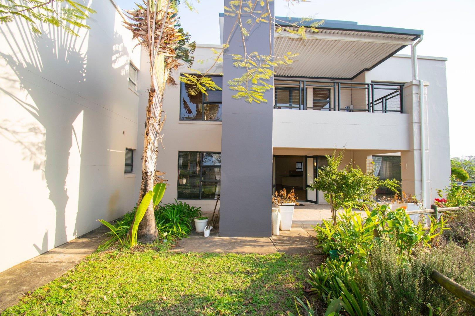 Palm Lakes Estate Property Property and houses for sale in Palm Lakes