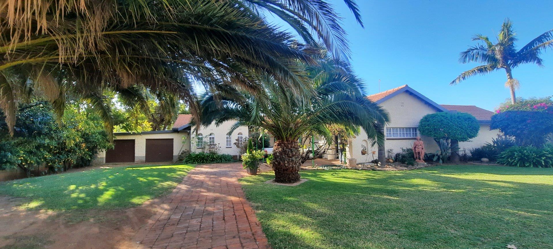 4 Bedroom House for sale in Utrecht P24112736765