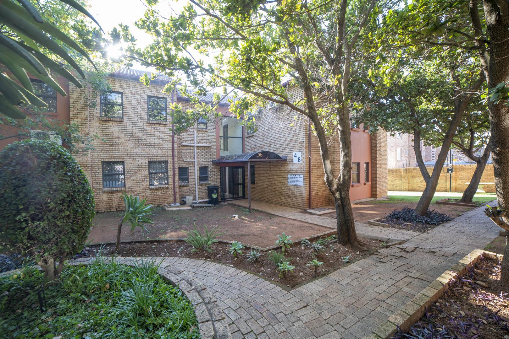 Commercial property for sale in Northgate P24114273745