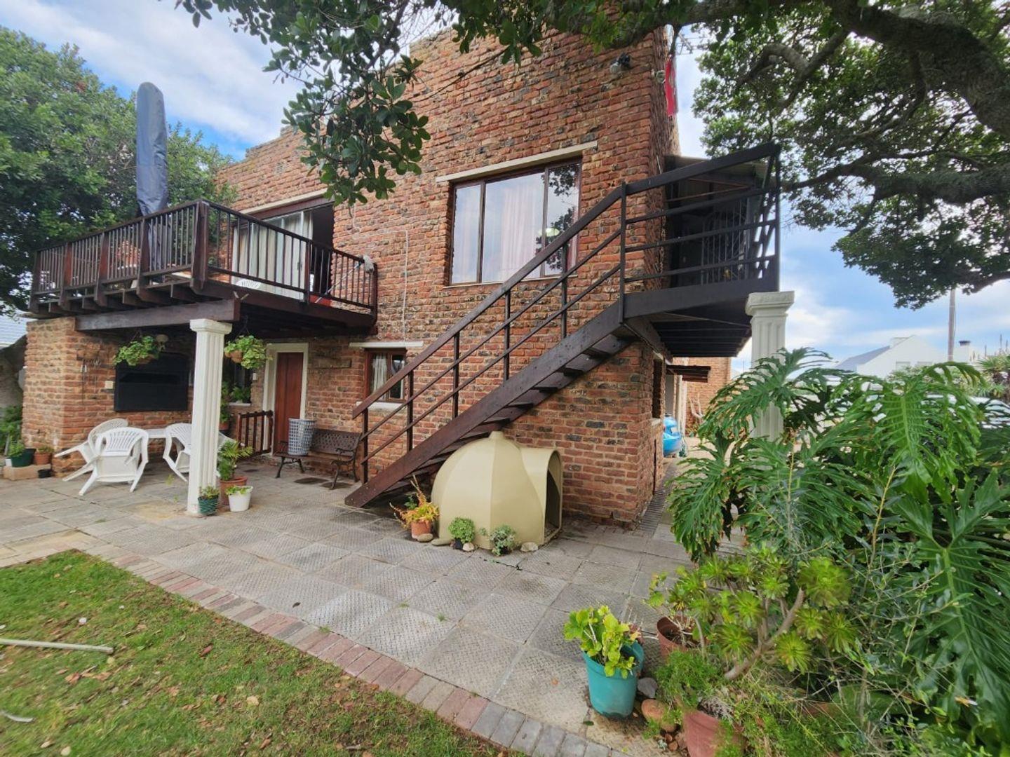 Stilbaai Wes Property Property and houses for sale in Stilbaai Wes