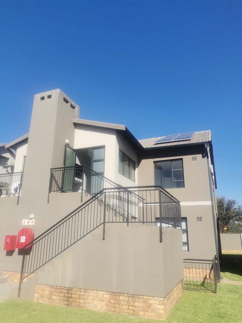 3 Bedroom Townhouse for sale in Brentwood Park P24112741280