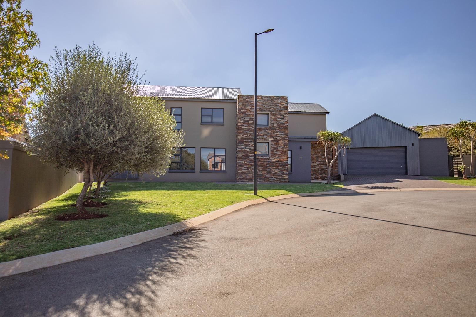 Midstream Estate Property Property and houses for sale in Midstream