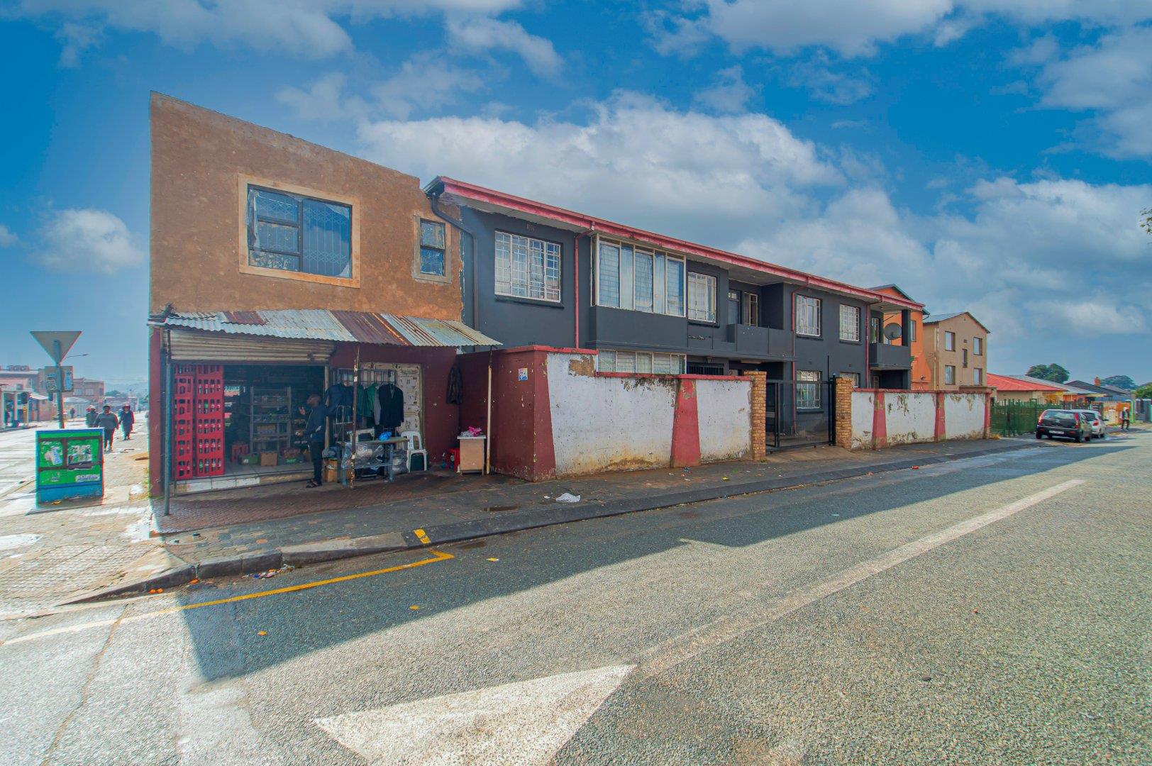 La Rochelle, Johannesburg Property Apartments / flats for sale in La