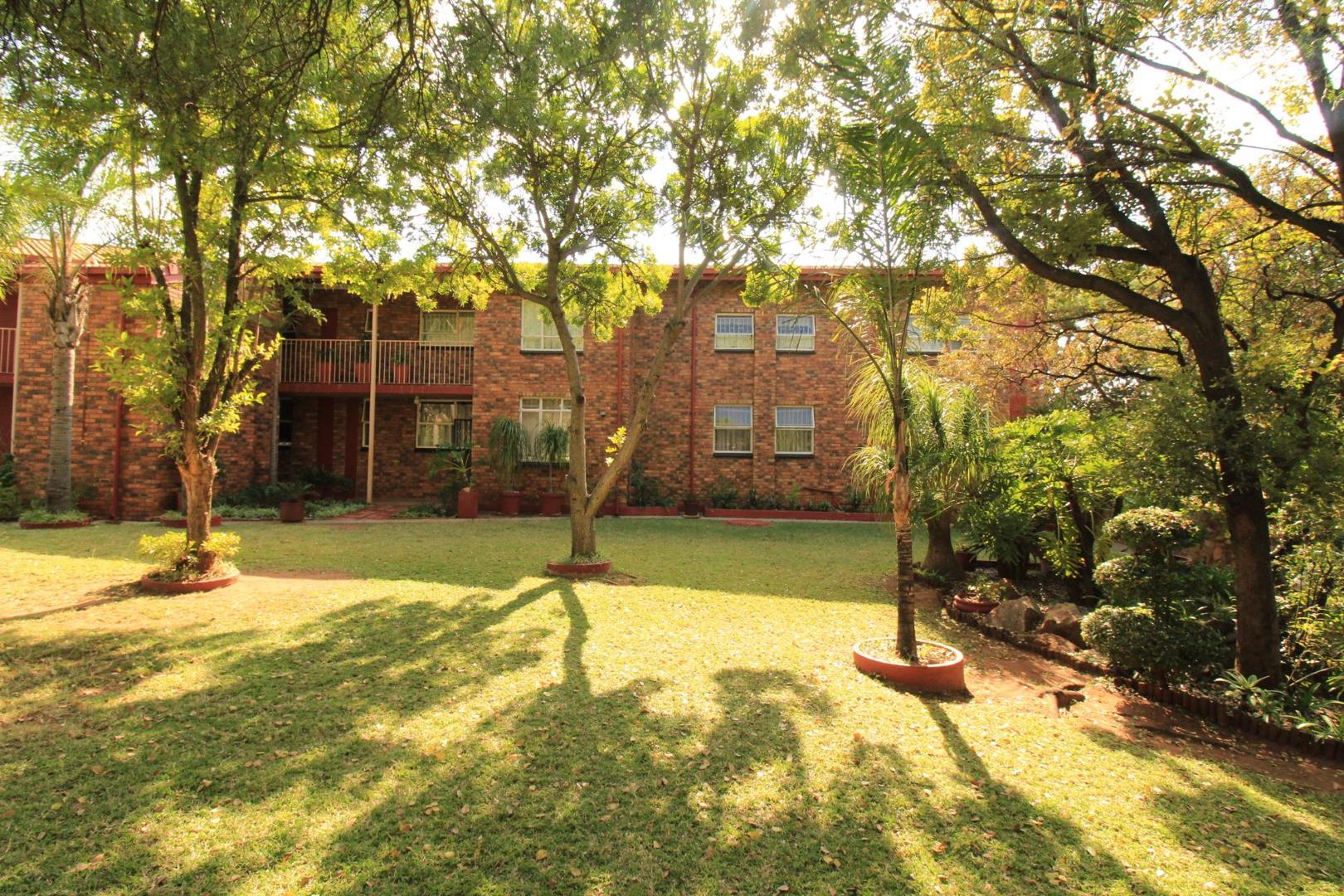 La Montagne, Pretoria Property Townhouses for sale in La Montagne