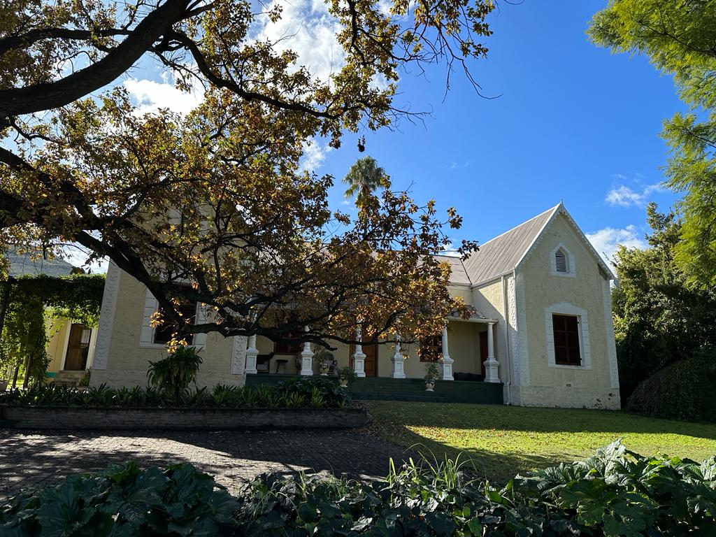 Farm for sale in Ladismith Rural P24112750312