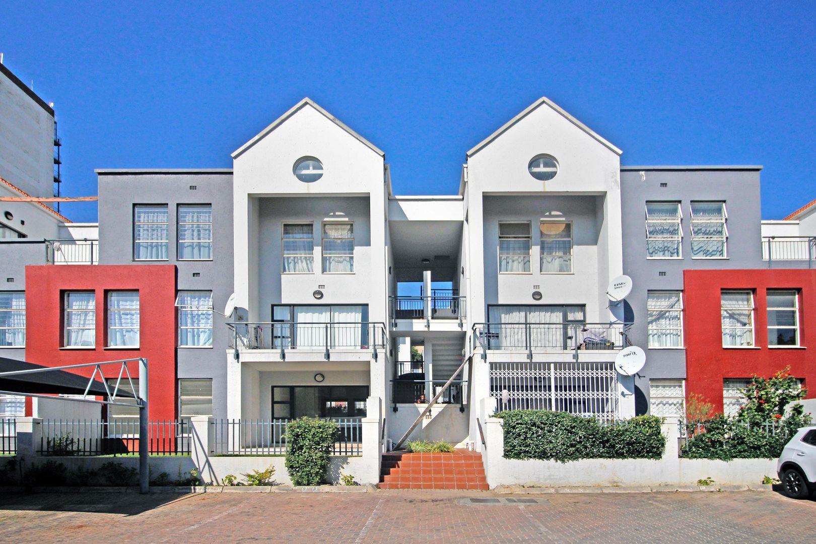 Ferndale, Randburg Property Apartments / flats for sale in Ferndale