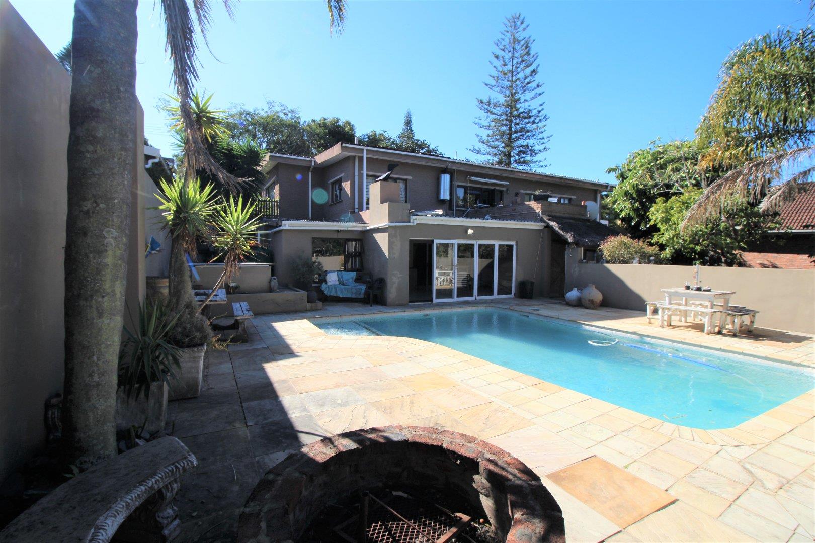 4 Bedroom House for sale in Beacon Bay P24112755425