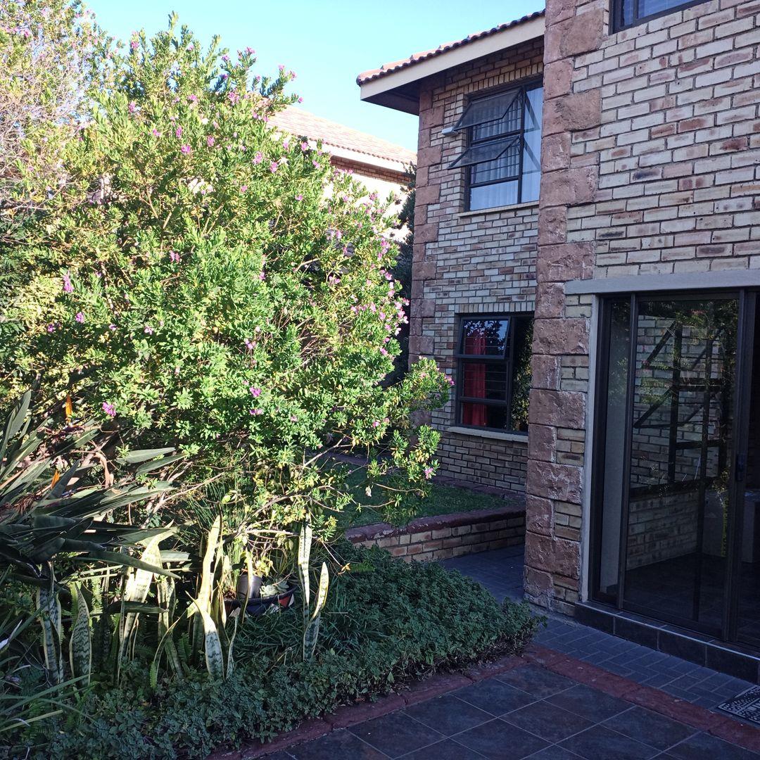 Townhouses to rent in Randburg Randburg Property