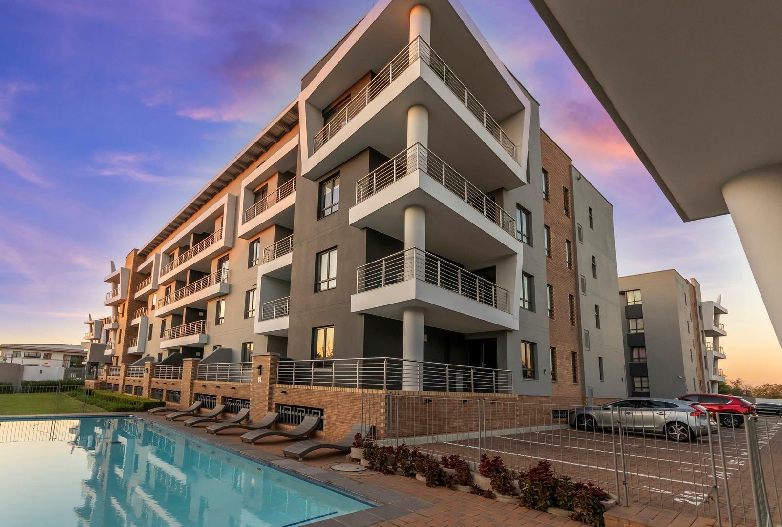 2 Bedroom Apartment / flat for sale in Bryanston P24112762040