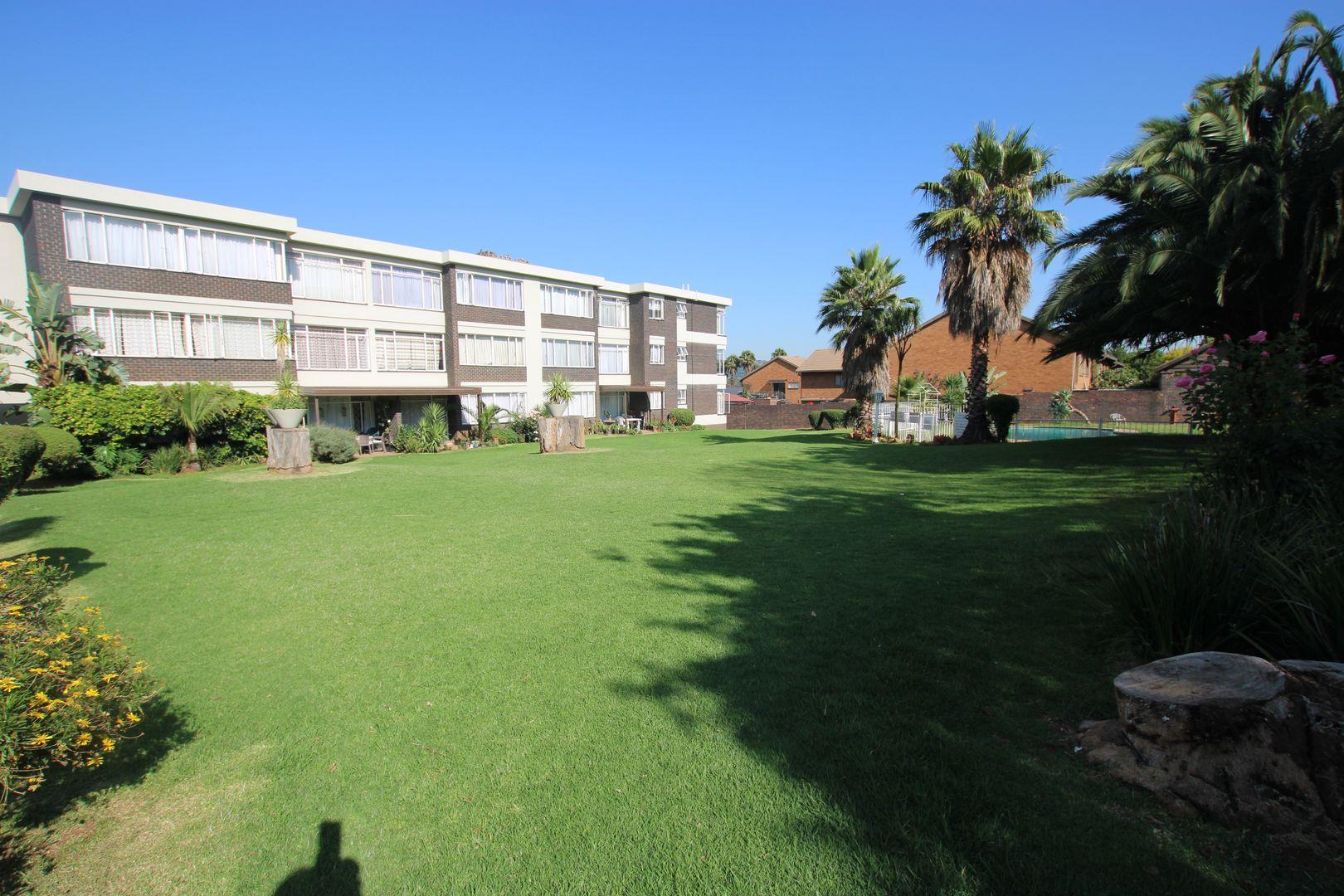 Bedford Gardens Property Property and houses for sale in Bedford