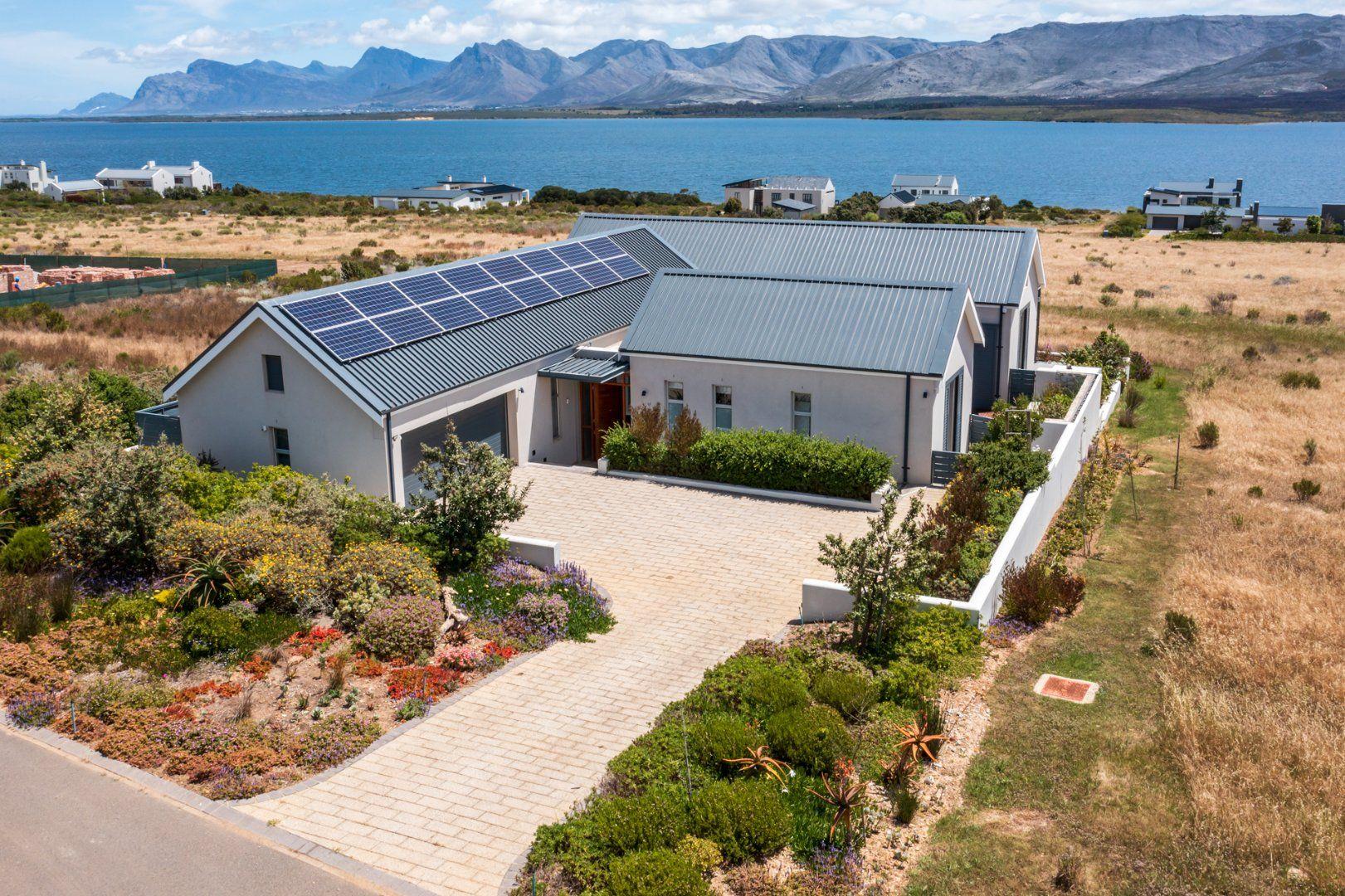 3 Bedroom House for sale in Benguela Cove Lagoon Wine Estate Farm 575