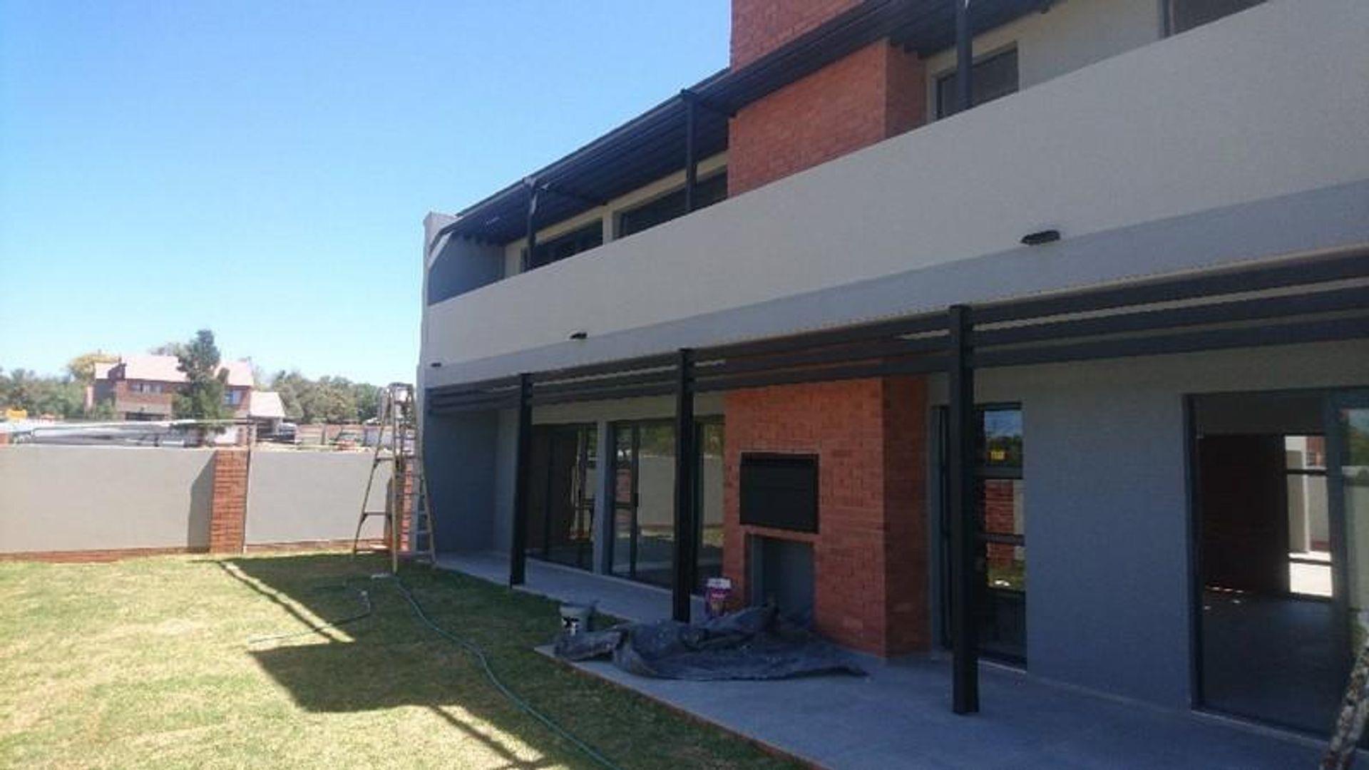 Somerton Estate Property Property and houses to rent in Somerton