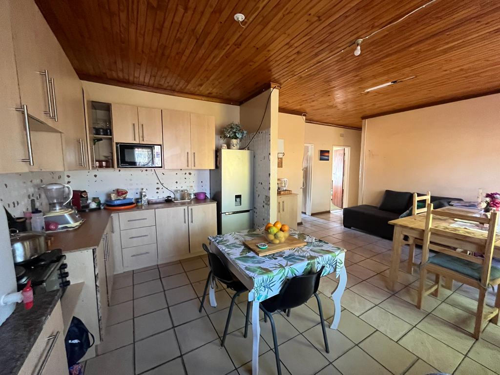 3 Bedroom House for sale in Homestead P24112768525