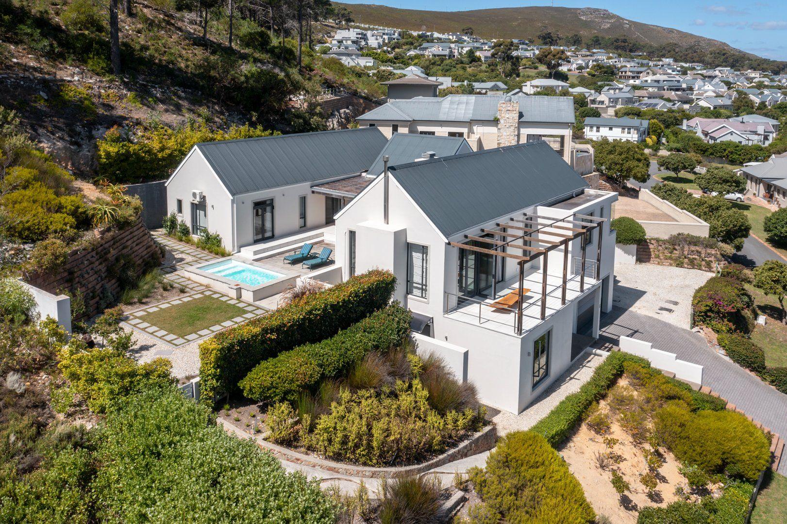 Hemel En Aarde Estate Property Property and houses for sale in Hemel