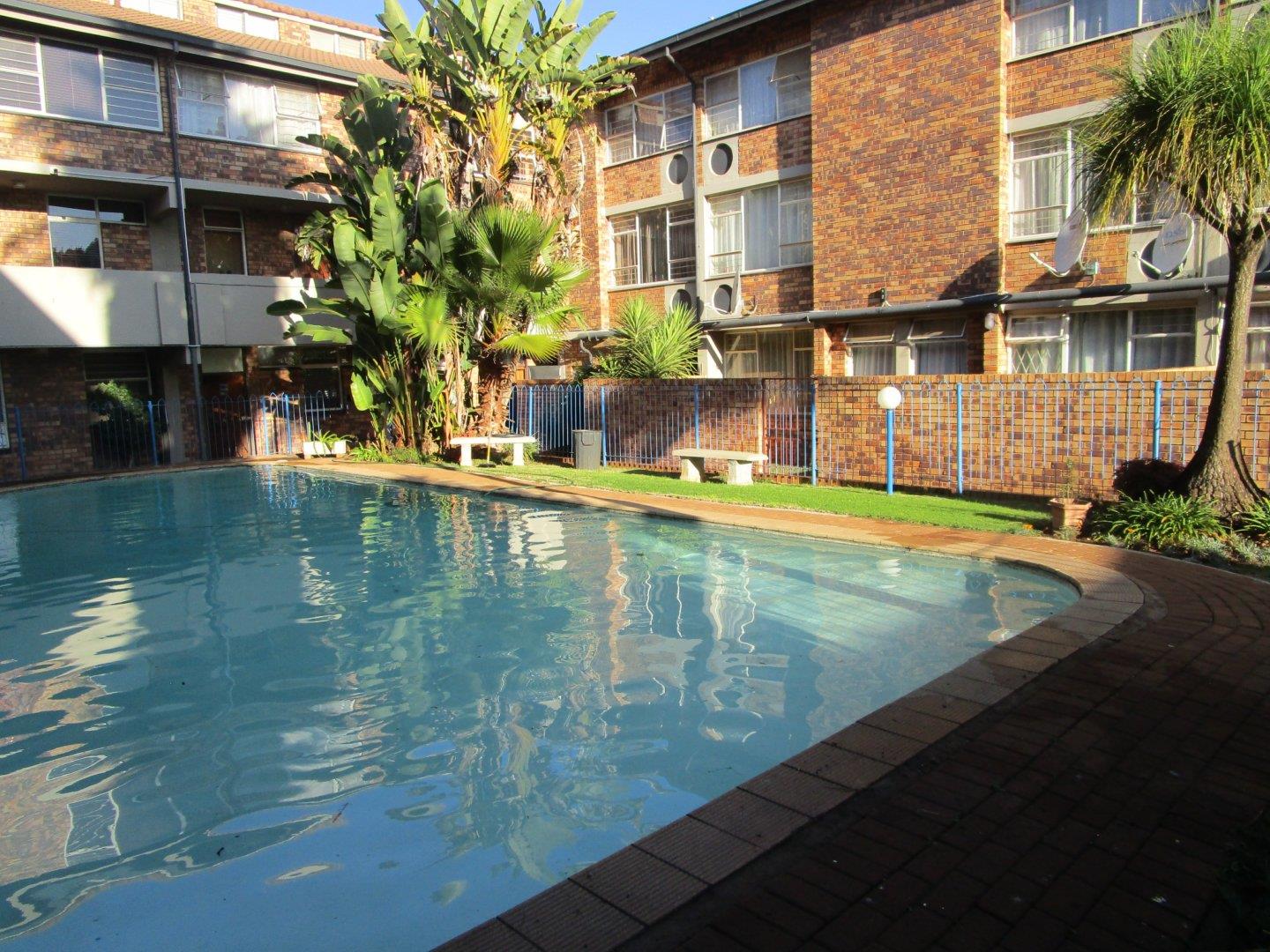 2 Bedroom Apartment / flat for sale in Valhalla P24112772574