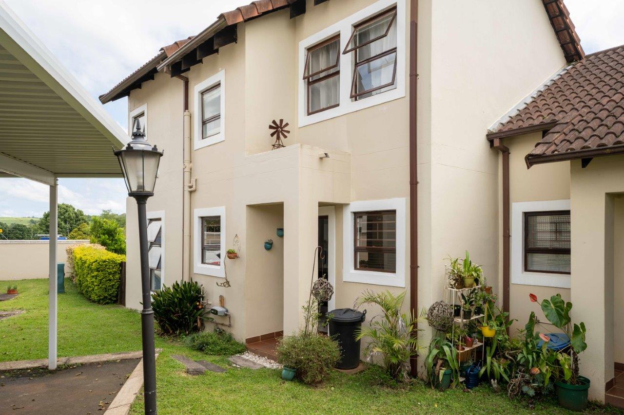 Apartments / flats for sale in Hillcrest Hillcrest Property