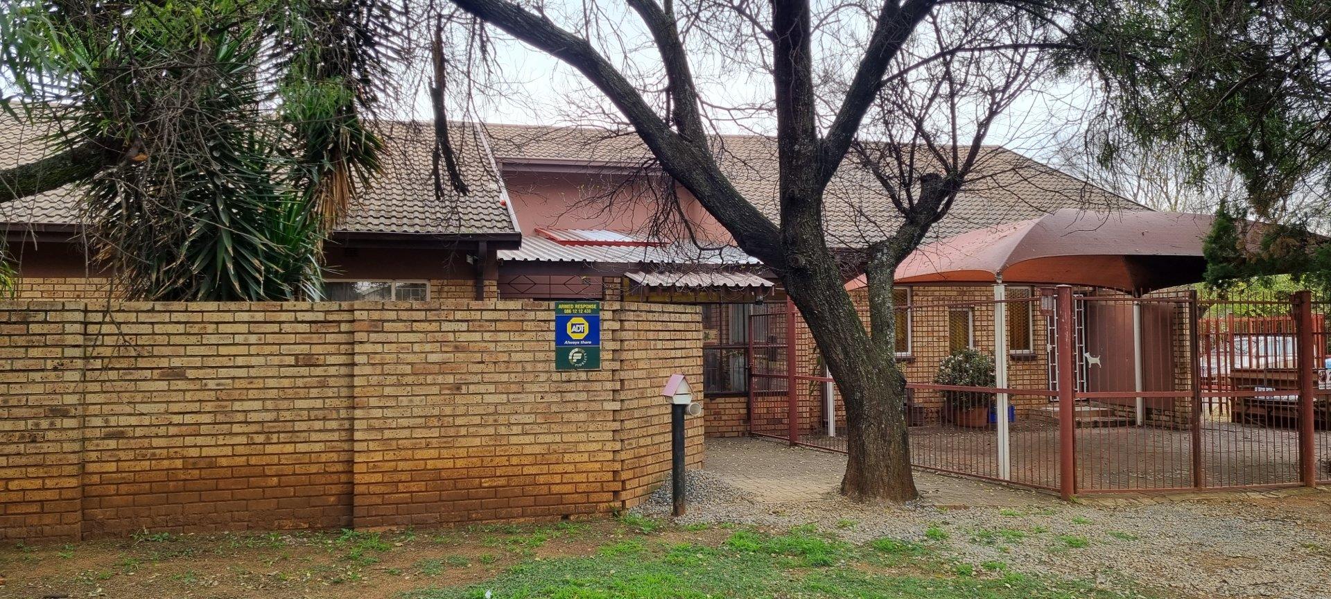 Vanderbijlpark Se 6 Property Property and houses for sale in