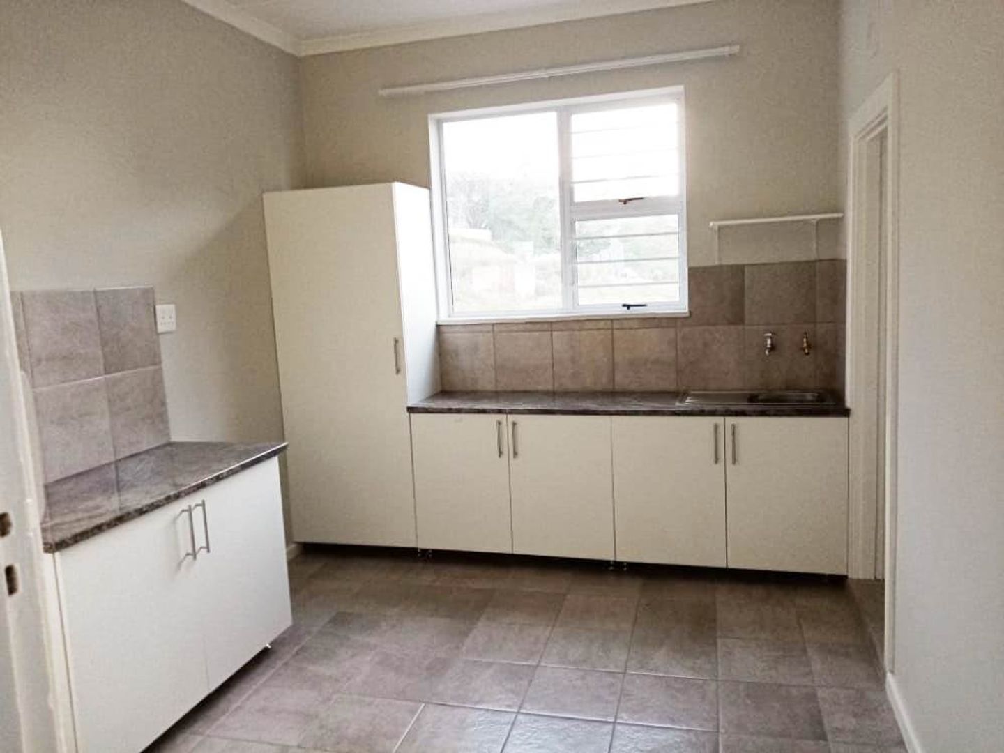 Commercial property for sale in Richmond Hill P24114113297