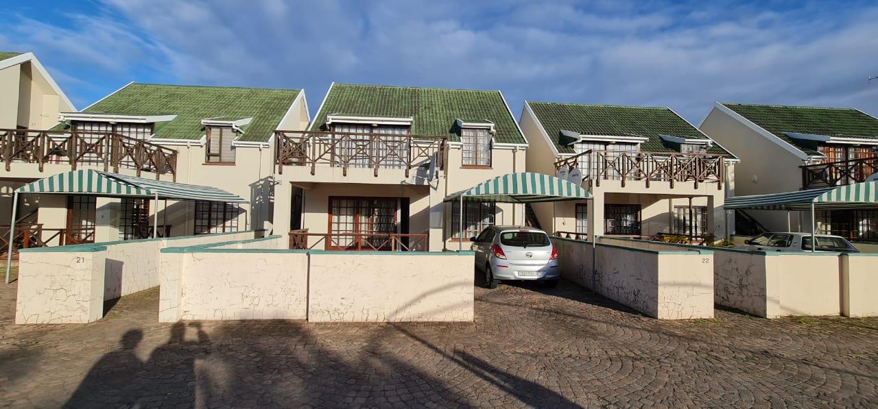 Apartments / flats for sale in East London East London Property