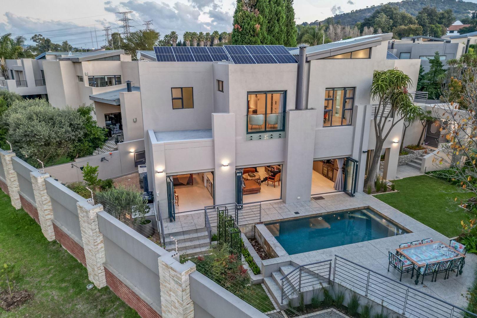 4 Bedroom House for sale in St Andrews P24112793698