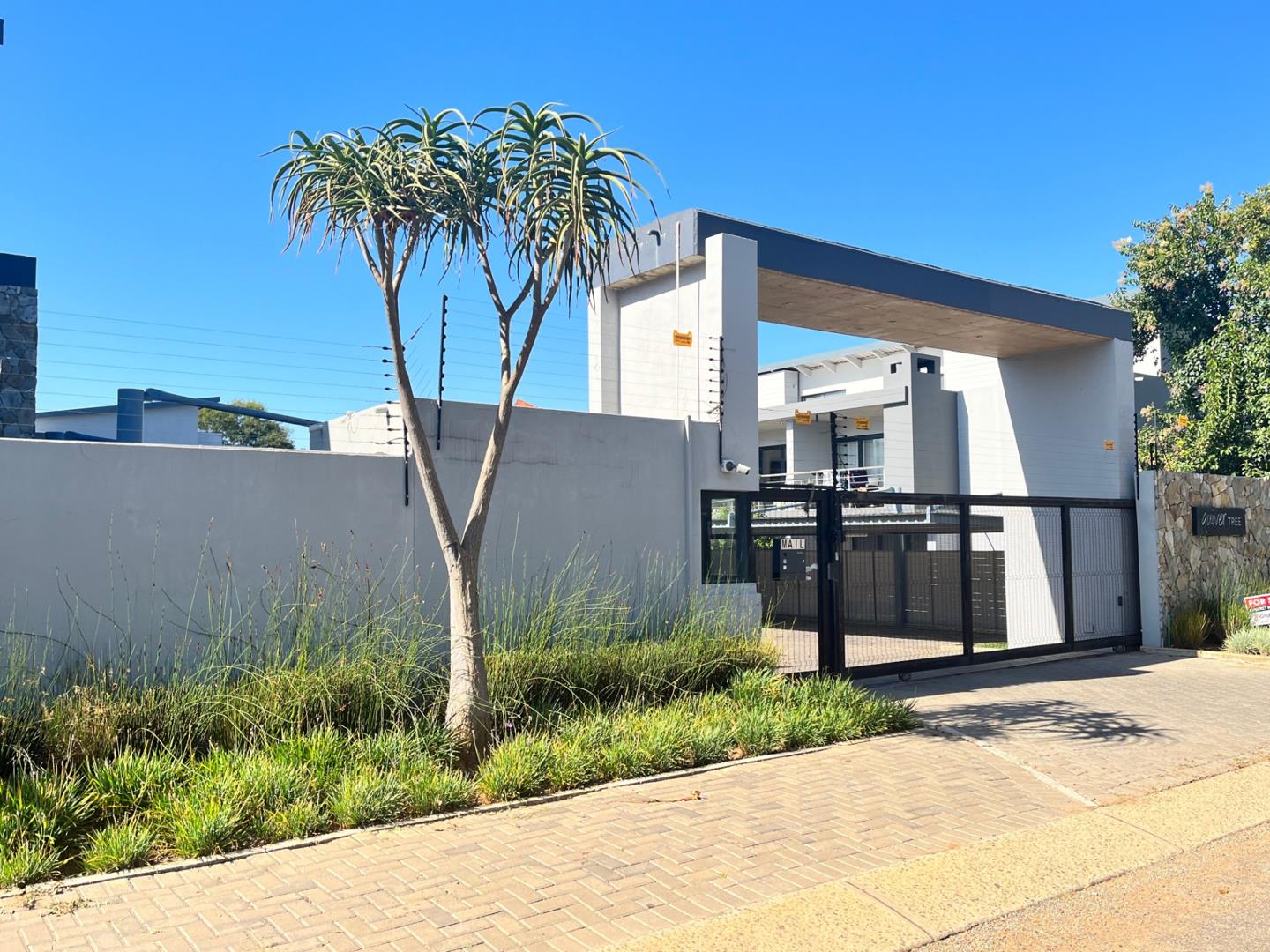 Menlo Park Property Property and houses for sale in Menlo Park