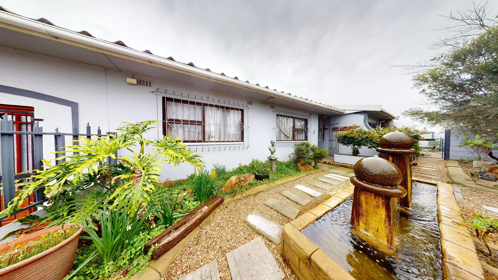 5 Bedroom House for sale in Windsor Park Estate 1 Dan King Road P24