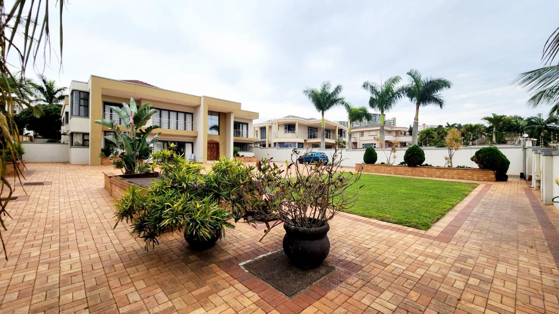 Umhlanga Central Property Property and houses for sale in Umhlanga