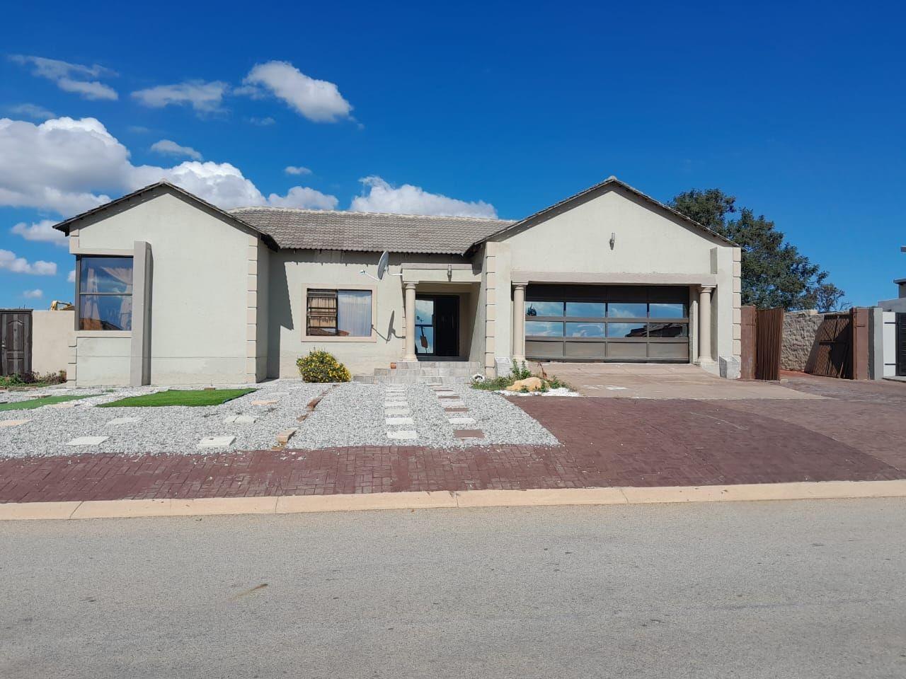3 Bedroom House for sale in Waterberry Country Estate P24112797633