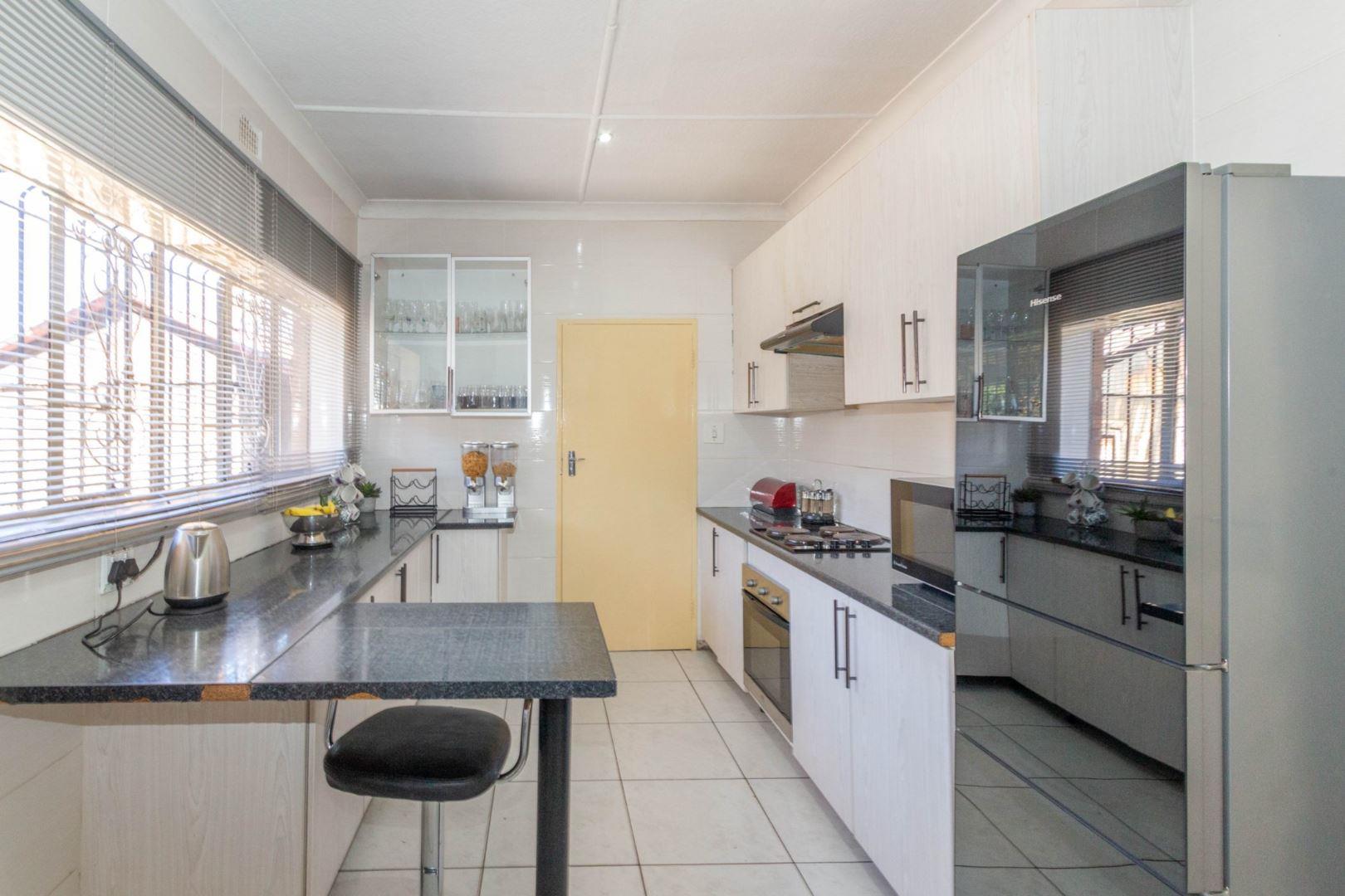 4 Bedroom House for sale in Kempton Park Central P24112797638