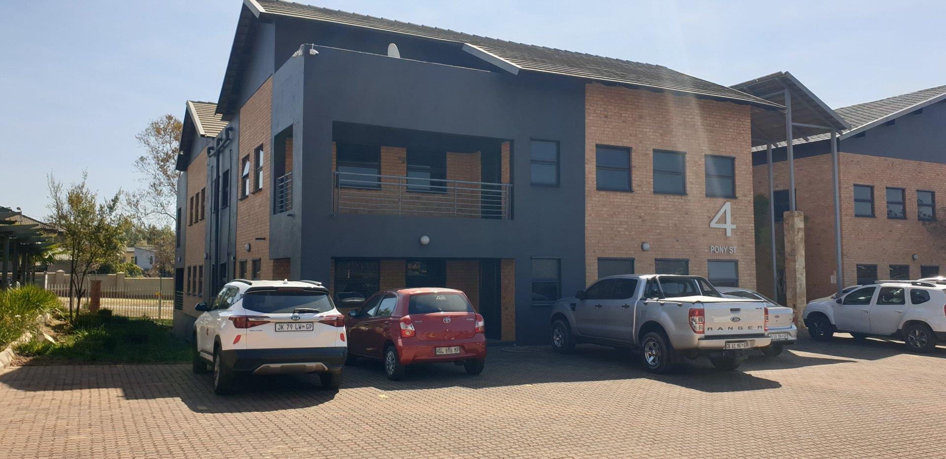 Commercial property to rent in Tijger Vallei 4 Pony Street P24